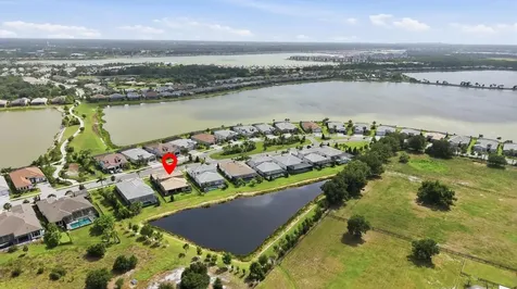 7892 Mainsail Lane Sarasota FL 34240