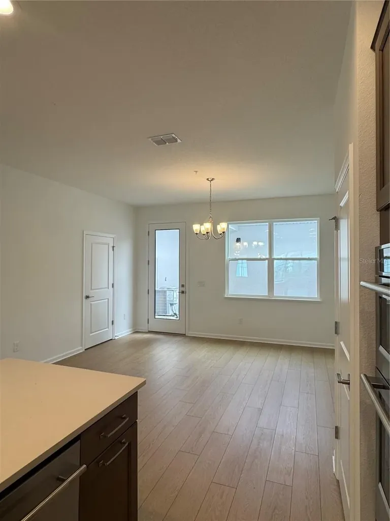 1868 Crowncrest Drives Apopka FL 32703