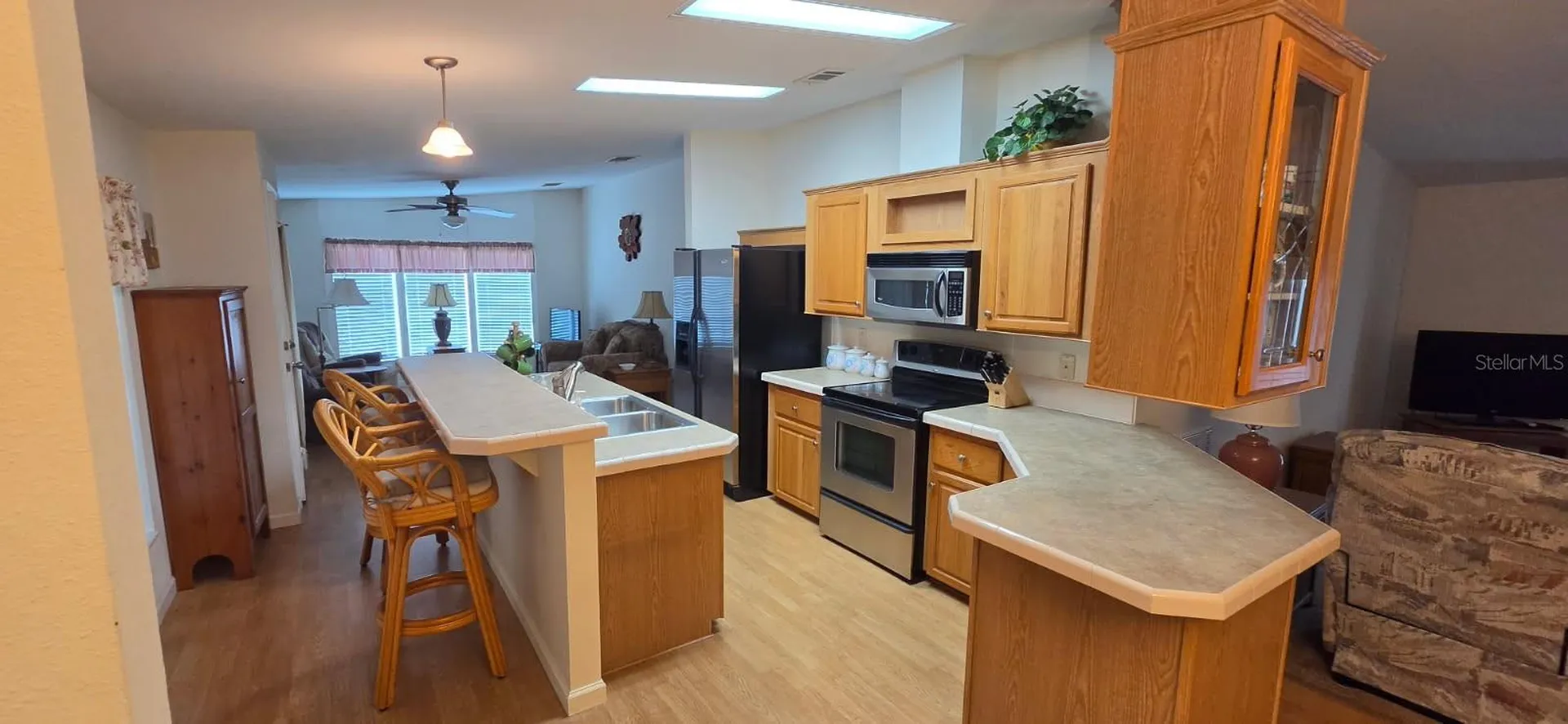 37437 Gill Avenue Zephyrhills FL 33541