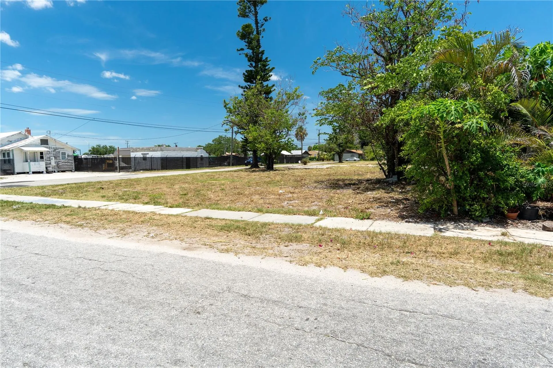 1206 27th Avenue W Bradenton FL 34205