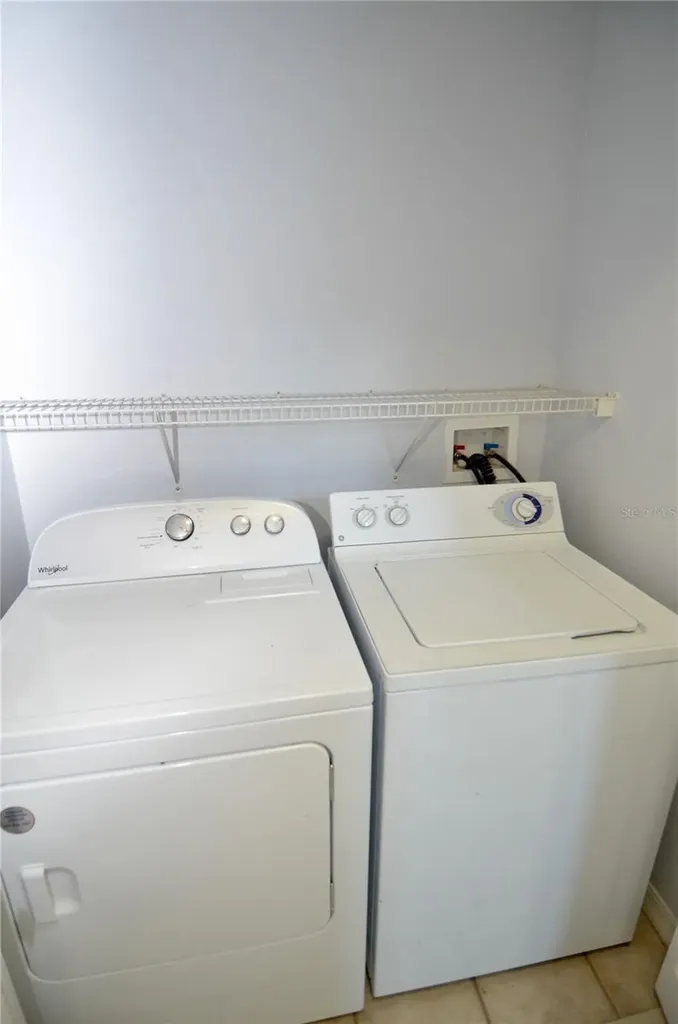 5621 Bidwell Parkway Sarasota FL 34233