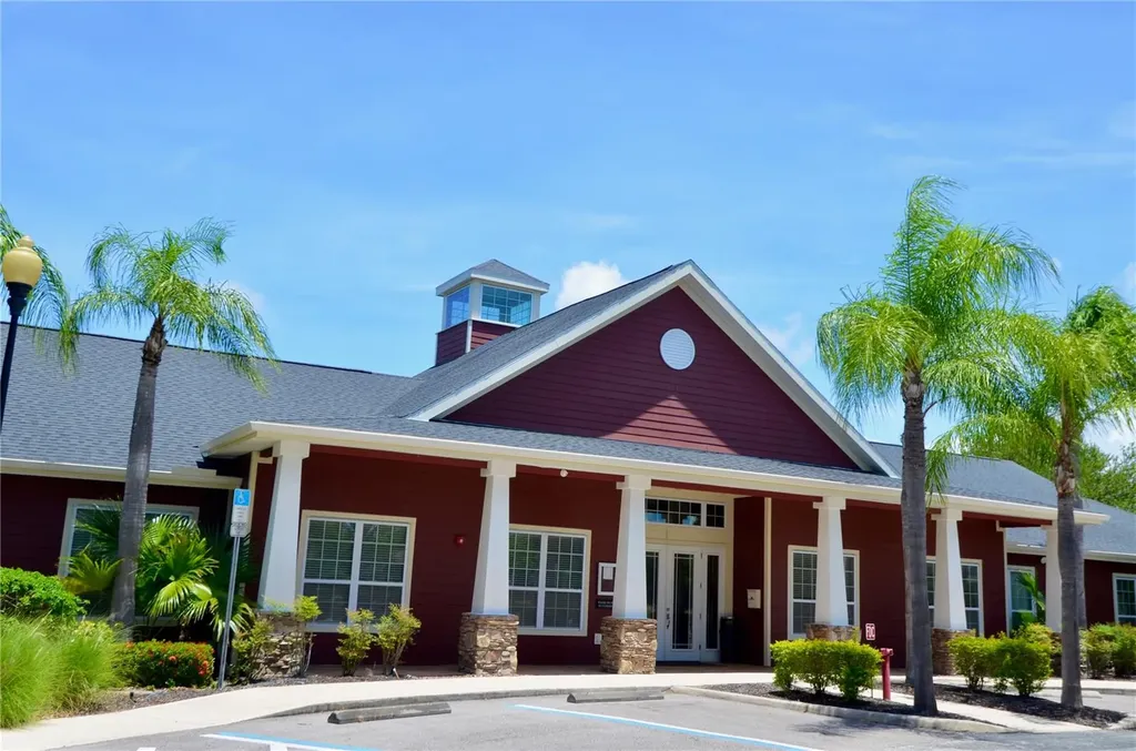 5621 Bidwell Parkway Sarasota FL 34233