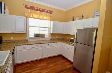 5621 Bidwell Parkway Sarasota FL 34233