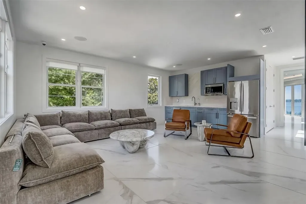 9940 Lone Tree Lane Orlando FL 32836