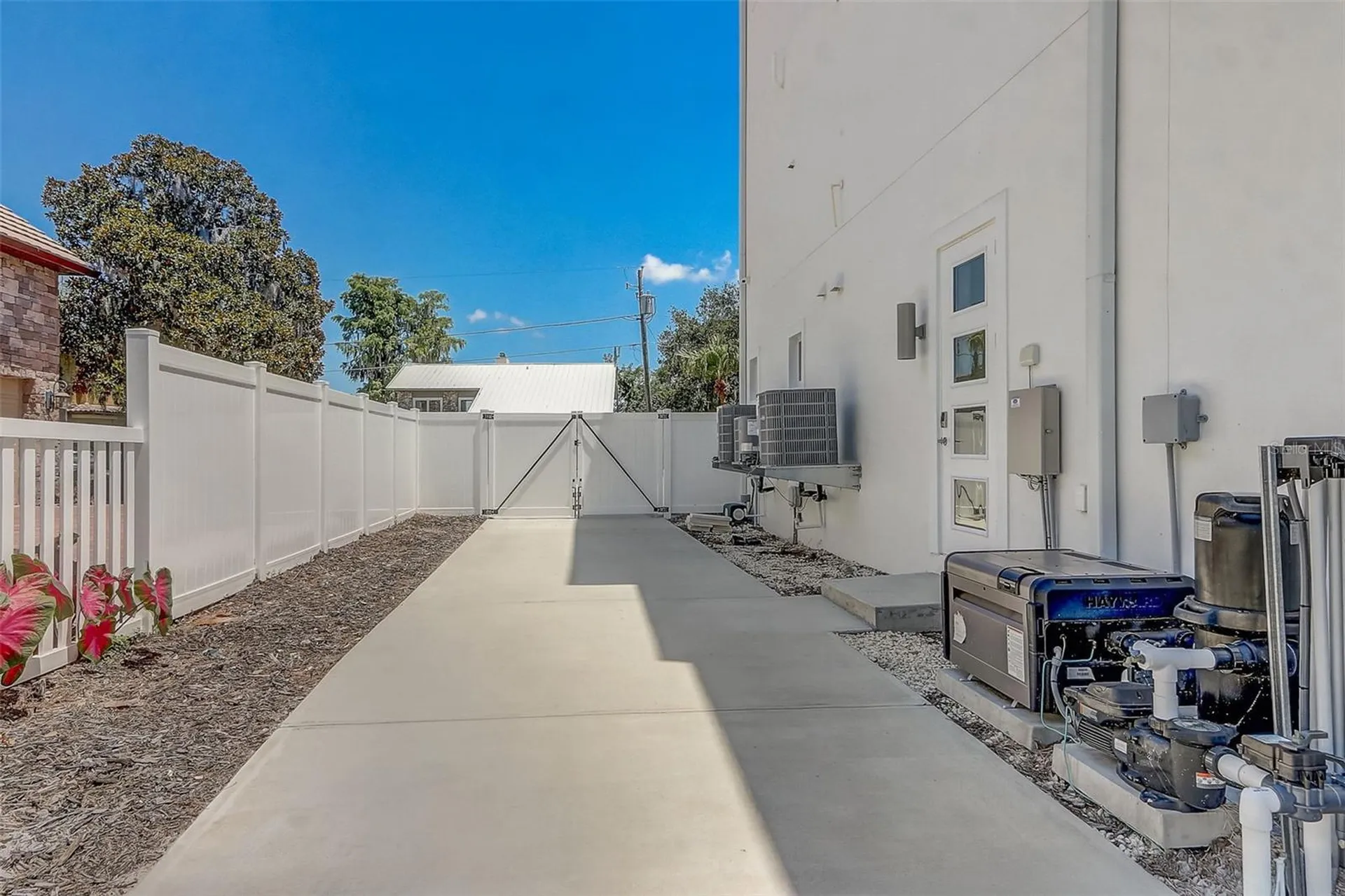 9940 Lone Tree Lane Orlando FL 32836