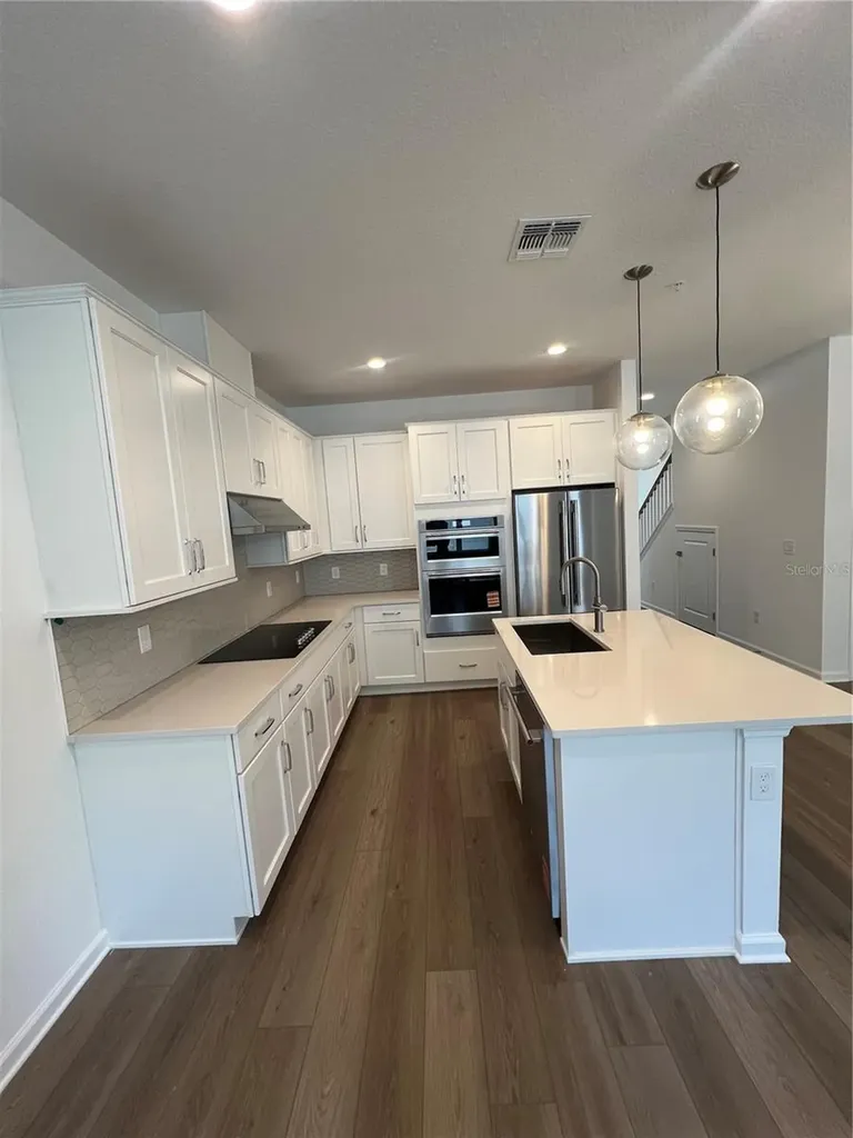 1872 Crowncrest Drive Apopka FL 32703