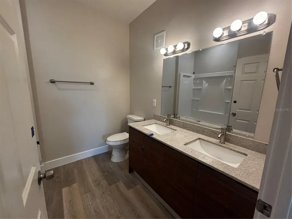 4424 S Texas Avenue Orlando FL 32839