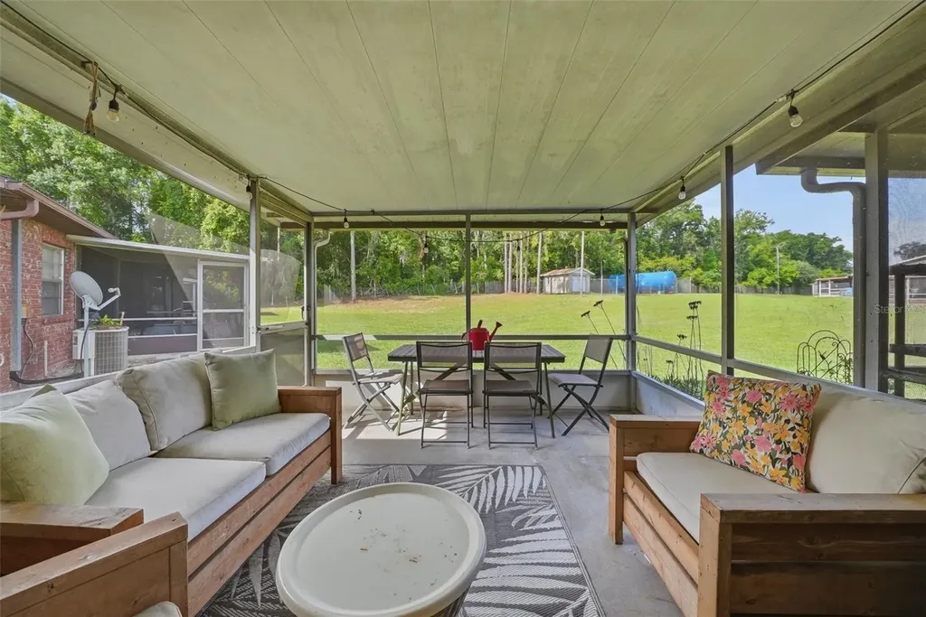 10310 Blue Field Court Thonotosassa FL 33592