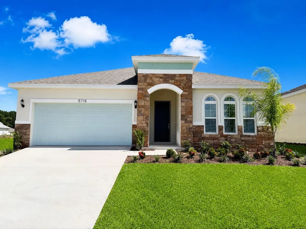 5715 Hiawassee Road Okahumpka FL 34762