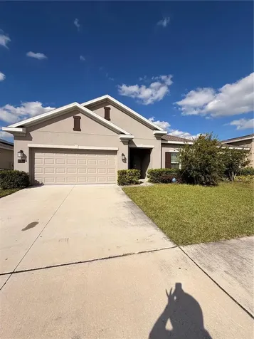 832 Daring Davenport FL 33837