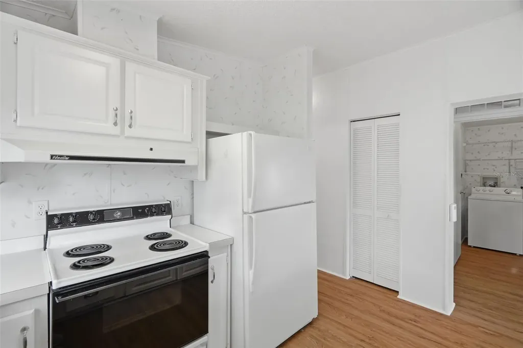 6826 Mount Orange Drive NE St Petersburg FL 33702