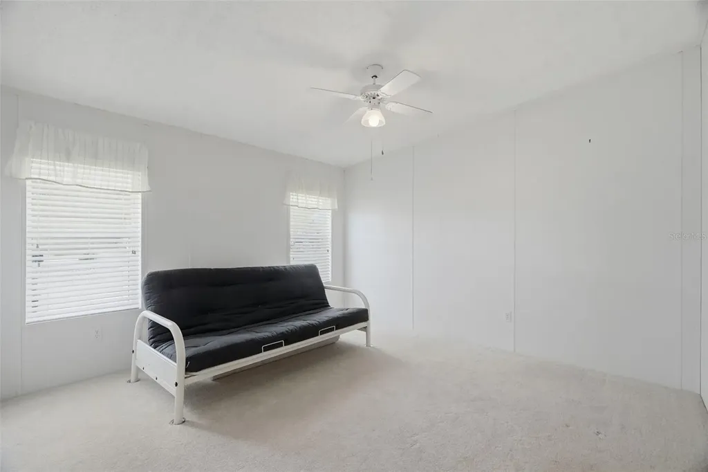 6826 Mount Orange Drive NE St Petersburg FL 33702