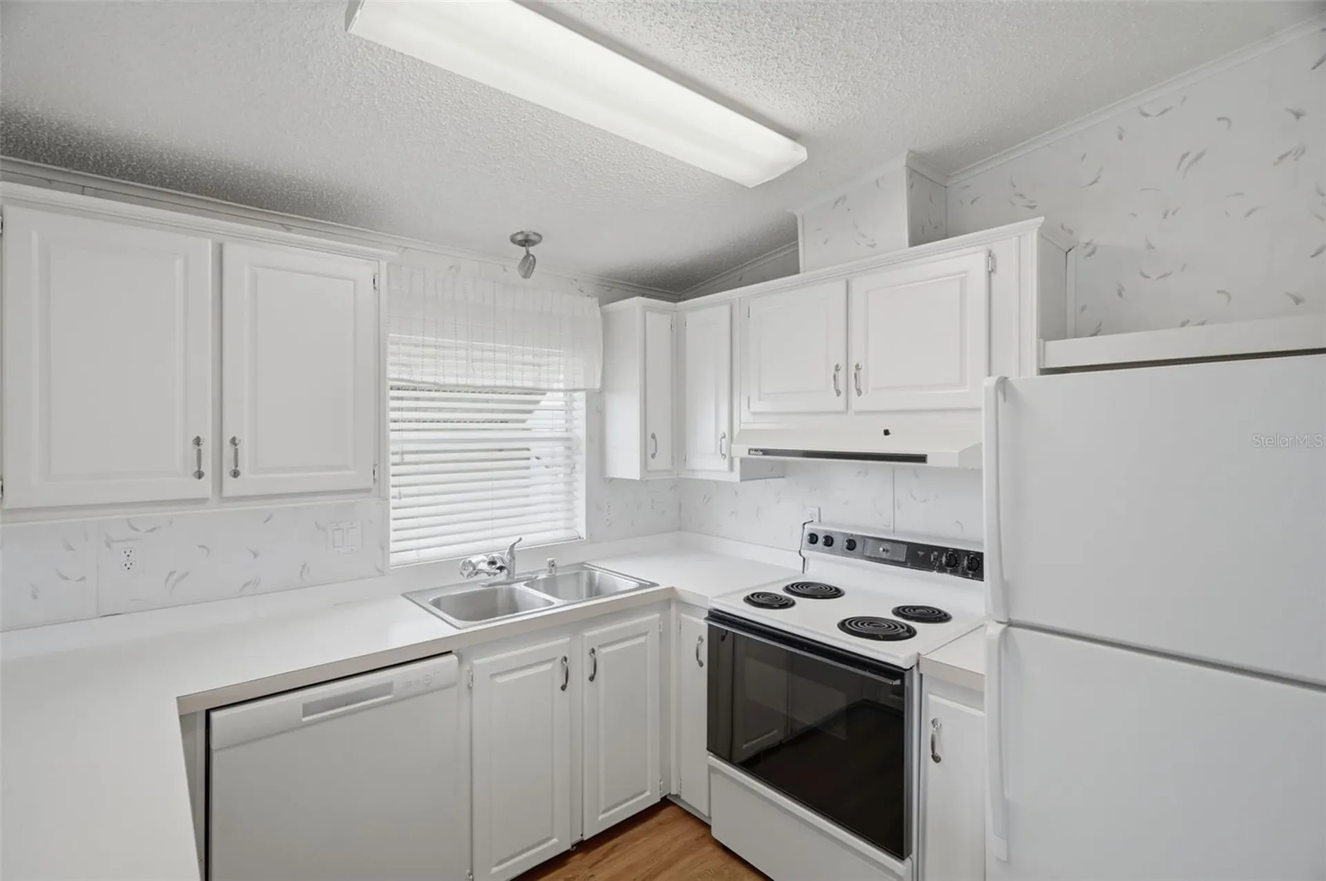 6826 Mount Orange Drive NE St Petersburg FL 33702