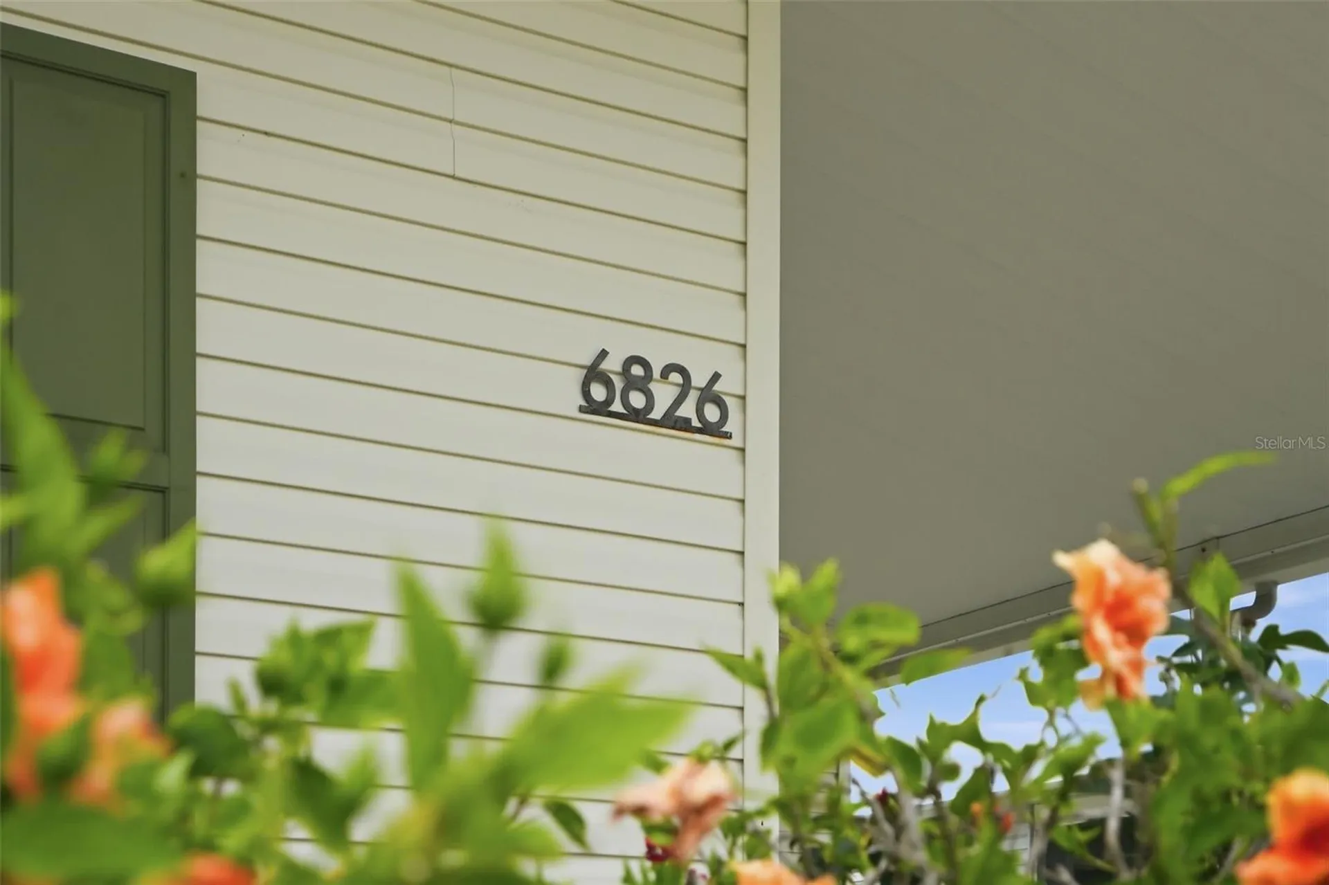 6826 Mount Orange Drive NE St Petersburg FL 33702