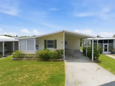 6826 Mount Orange Drive NE St Petersburg FL 33702