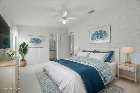 6826 Mount Orange Drive NE St Petersburg FL 33702