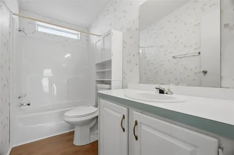 6826 Mount Orange Drive NE St Petersburg FL 33702