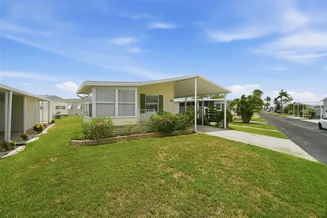 6826 Mount Orange Drive NE St Petersburg FL 33702