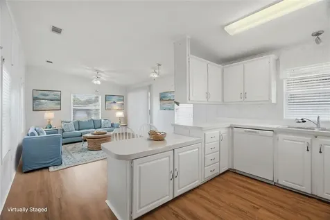 6826 Mount Orange Drive NE St Petersburg FL 33702