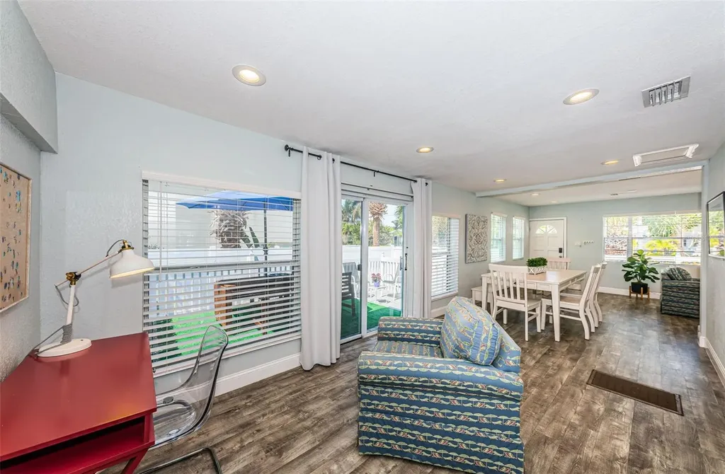 504 70th Avenue St Pete Beach FL 33706