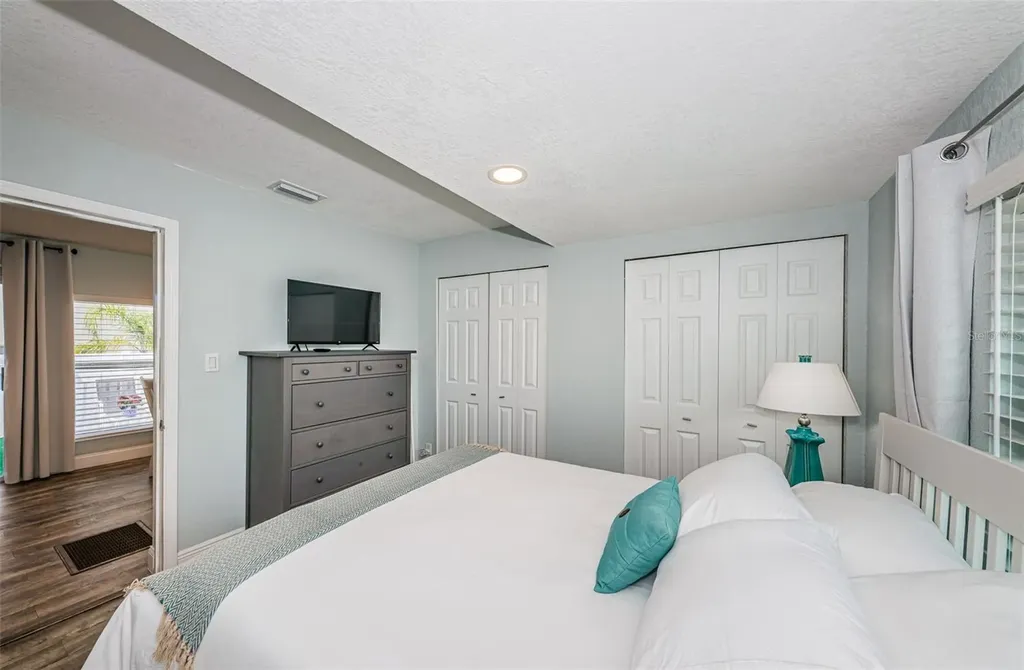 504 70th Avenue St Pete Beach FL 33706