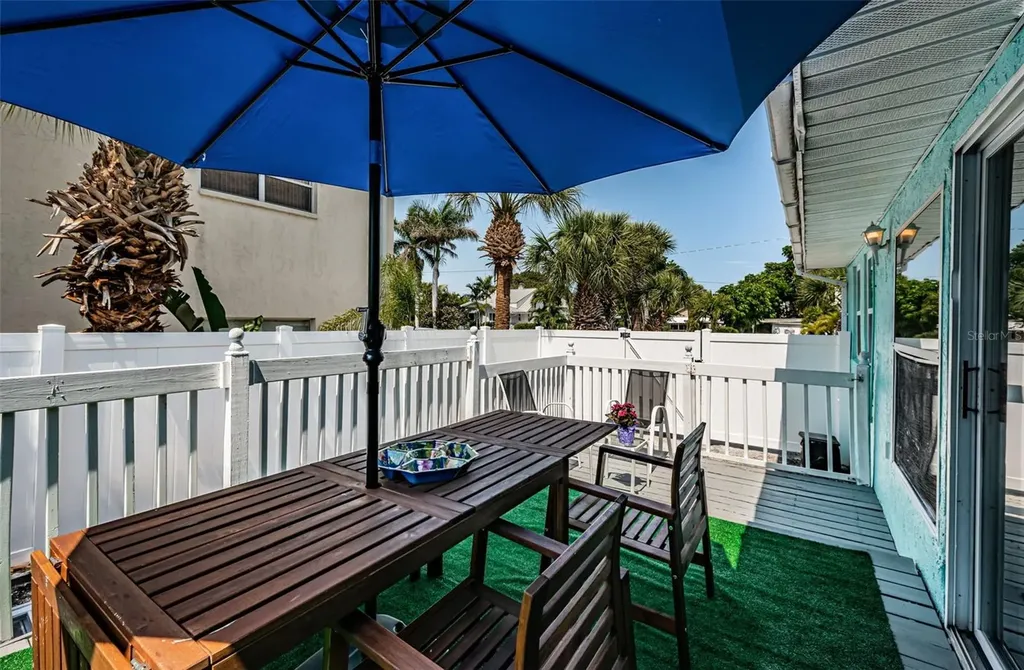 504 70th Avenue St Pete Beach FL 33706