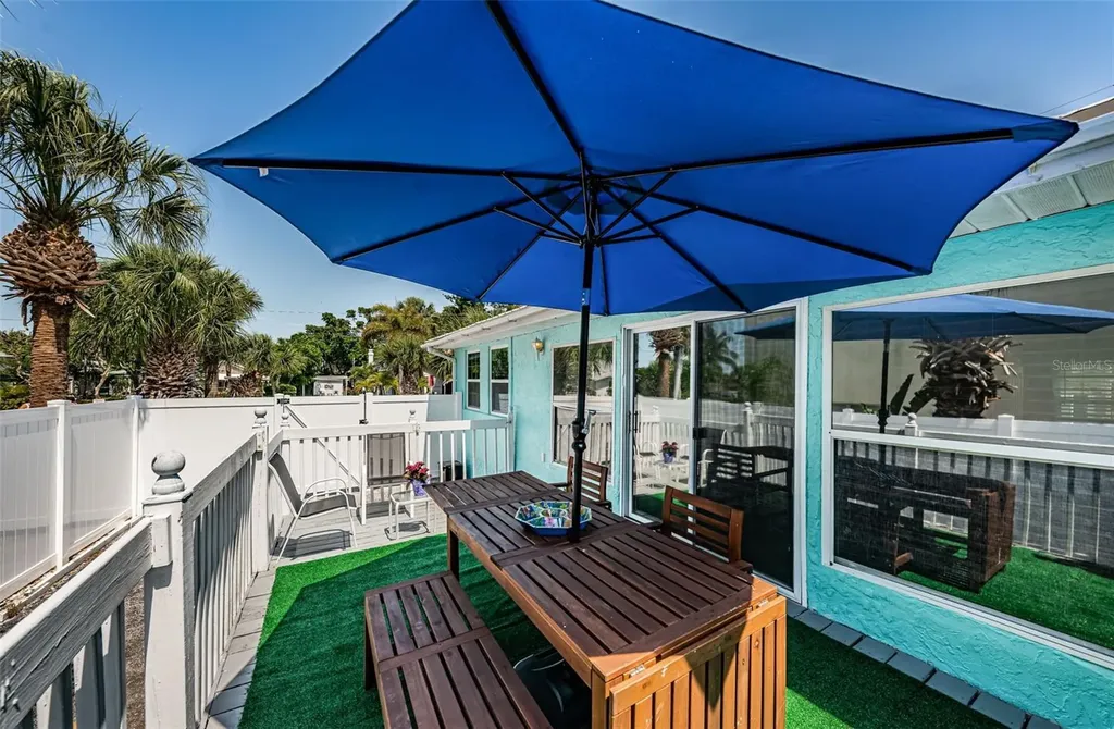 504 70th Avenue St Pete Beach FL 33706