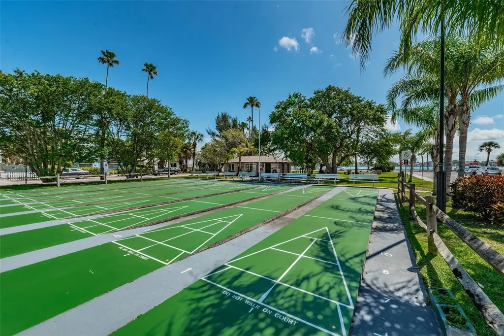 504 70th Avenue St Pete Beach FL 33706