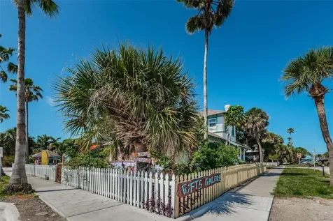 504 70th Avenue St Pete Beach FL 33706