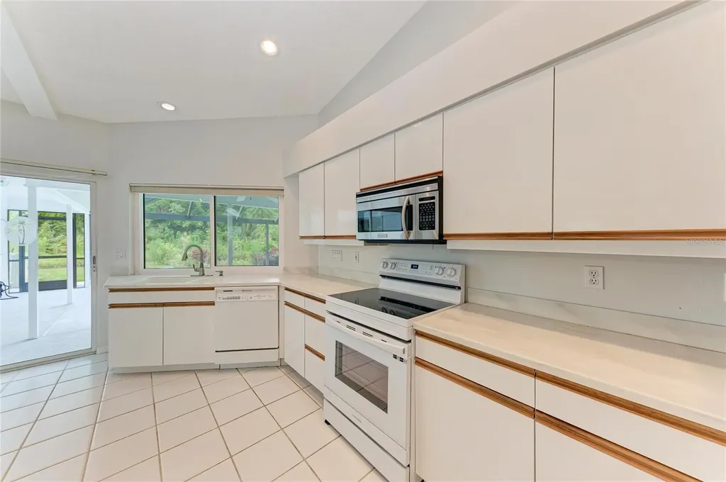 5032 Southern Pine Circle Venice FL 34293