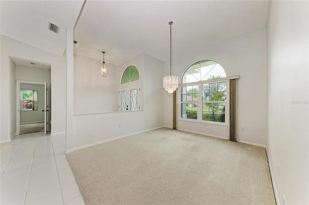 5032 Southern Pine Circle Venice FL 34293