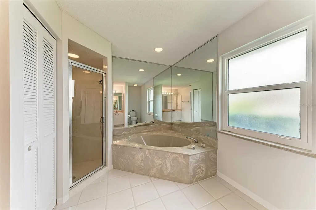 5032 Southern Pine Circle Venice FL 34293