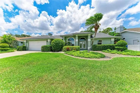 5032 Southern Pine Circle Venice FL 34293