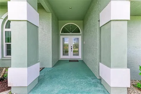 5032 Southern Pine Circle Venice FL 34293