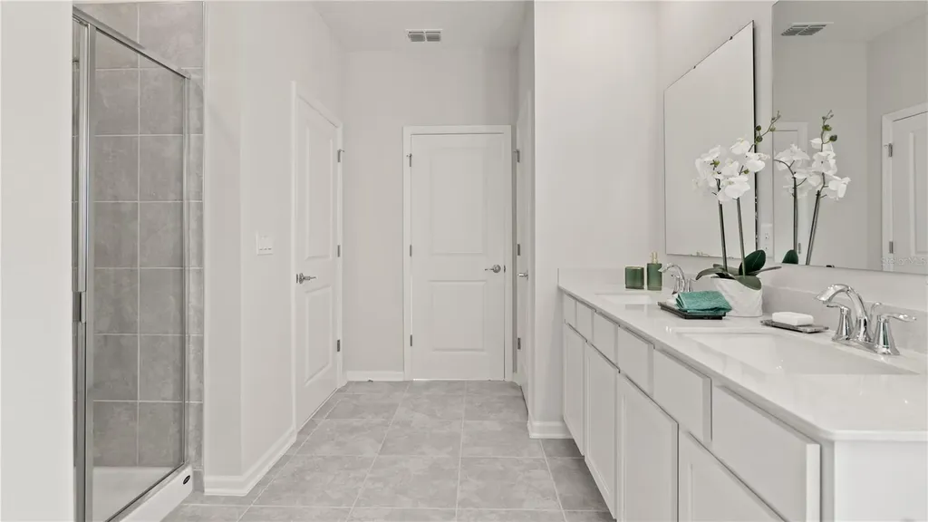 6571 Eastwood Cross Drive Orlando FL 32829