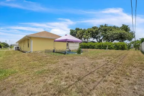 479 Northview Street Port Charlotte FL 33954