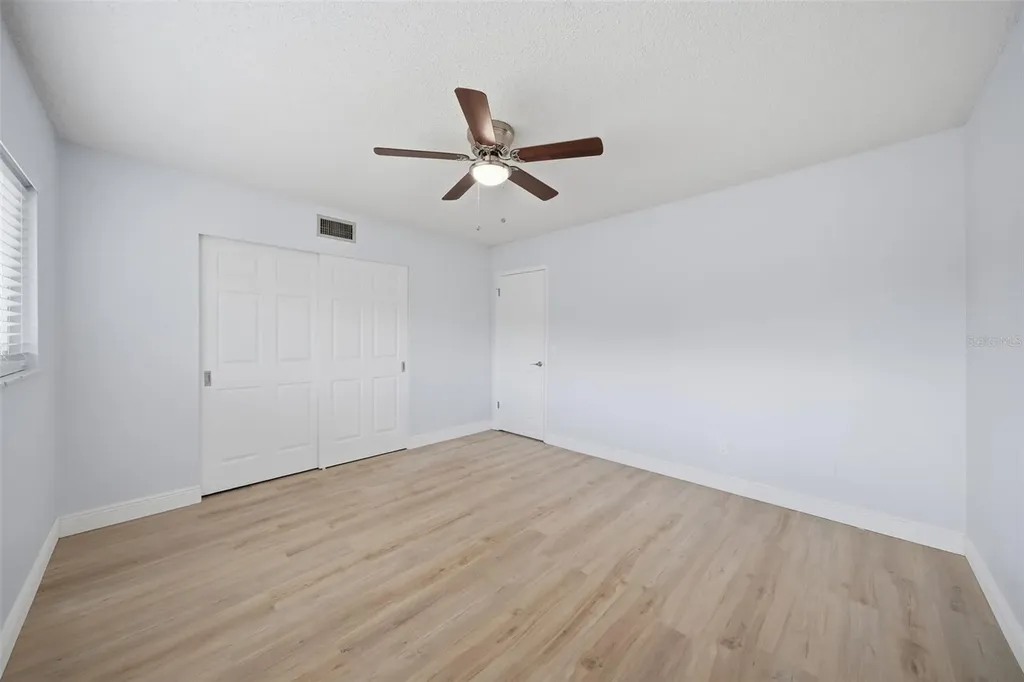 2401 Ecuadorian Way Clearwater FL 33763