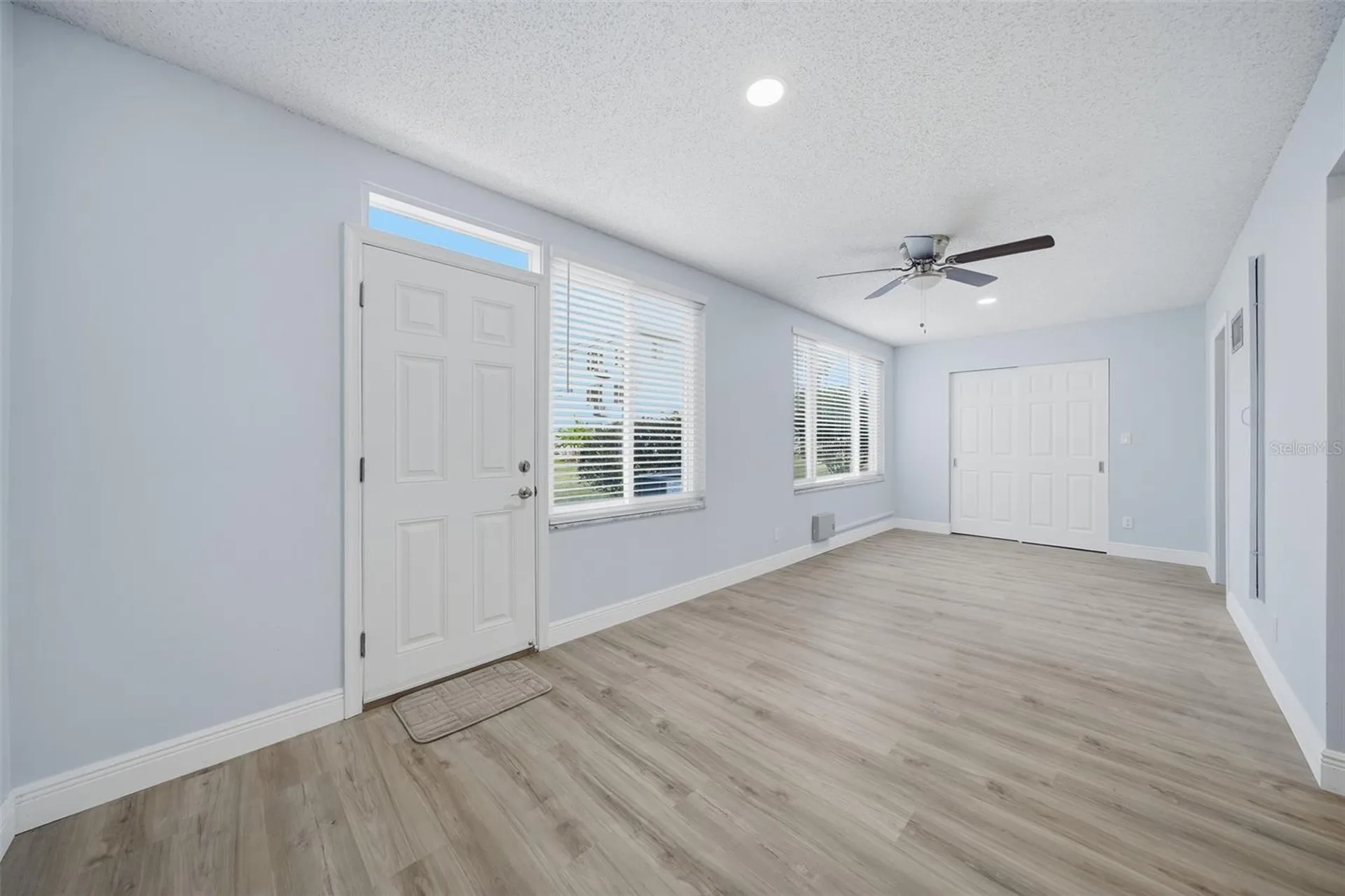 2401 Ecuadorian Way Clearwater FL 33763