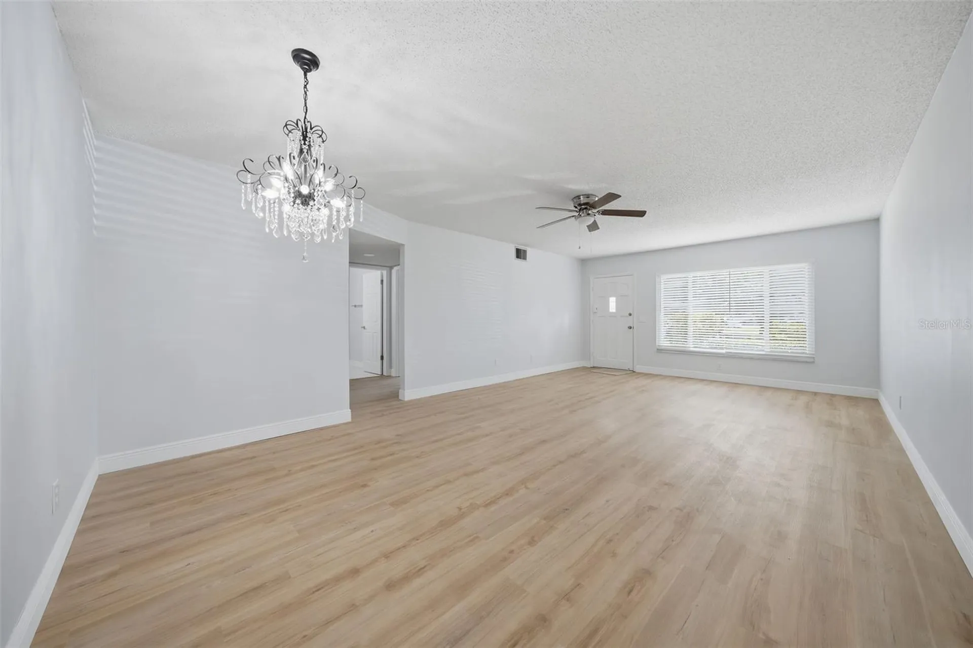 2401 Ecuadorian Way Clearwater FL 33763