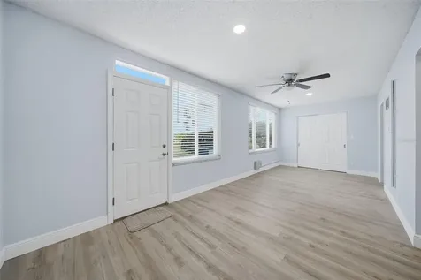 2401 Ecuadorian Way Clearwater FL 33763