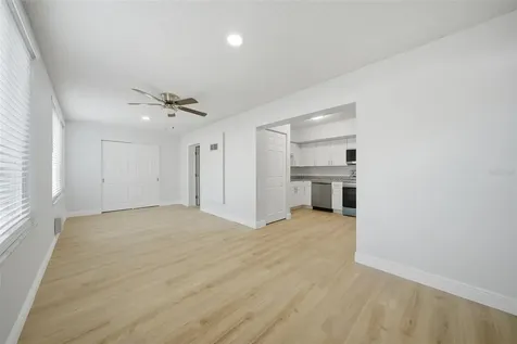 2401 Ecuadorian Way Clearwater FL 33763