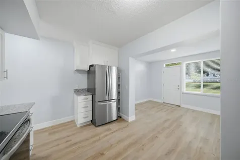 2401 Ecuadorian Way Clearwater FL 33763