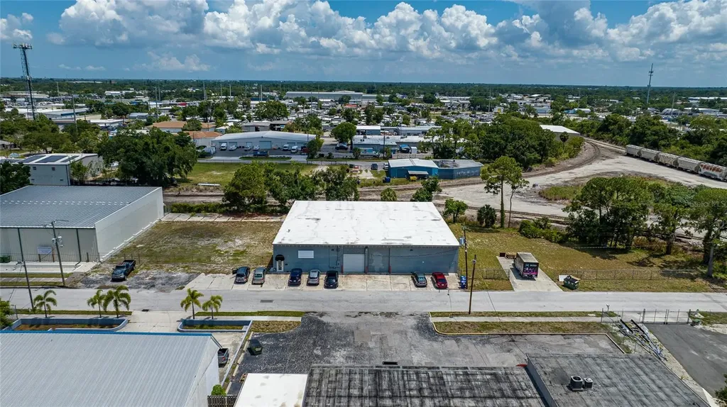 2169 10th Street Sarasota FL 34237
