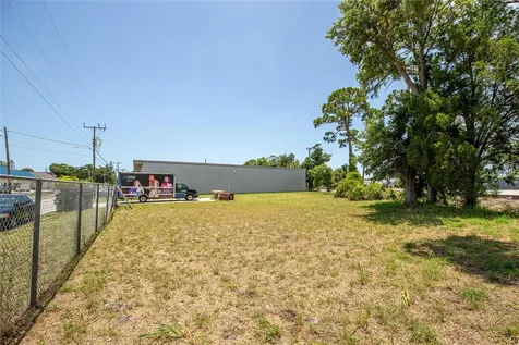 2169 10th Street Sarasota FL 34237