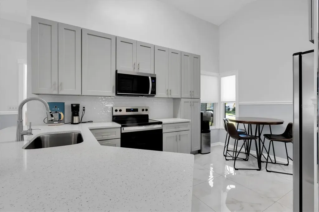 11113 Bloomington Drive Tampa FL 33635