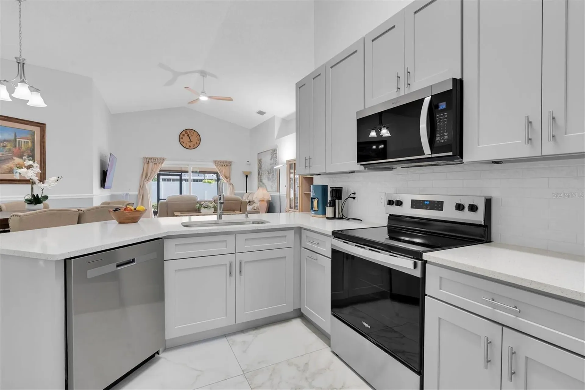 11113 Bloomington Drive Tampa FL 33635