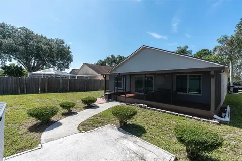 11113 Bloomington Drive Tampa FL 33635