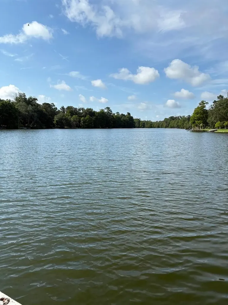 1911 Miracle Lane Jacksonville FL 32225