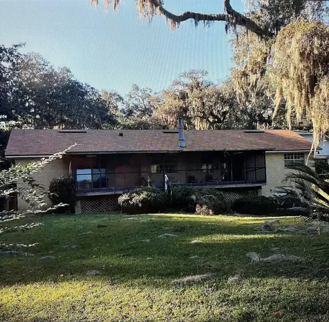 1911 Miracle Lane Jacksonville FL 32225