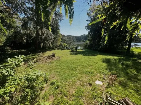 1911 Miracle Lane Jacksonville FL 32225